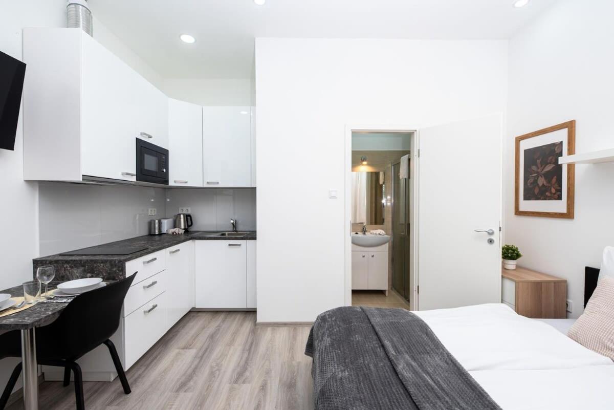 Extra Central - New - Charming Studio Βουδαπέστη Εξωτερικό φωτογραφία