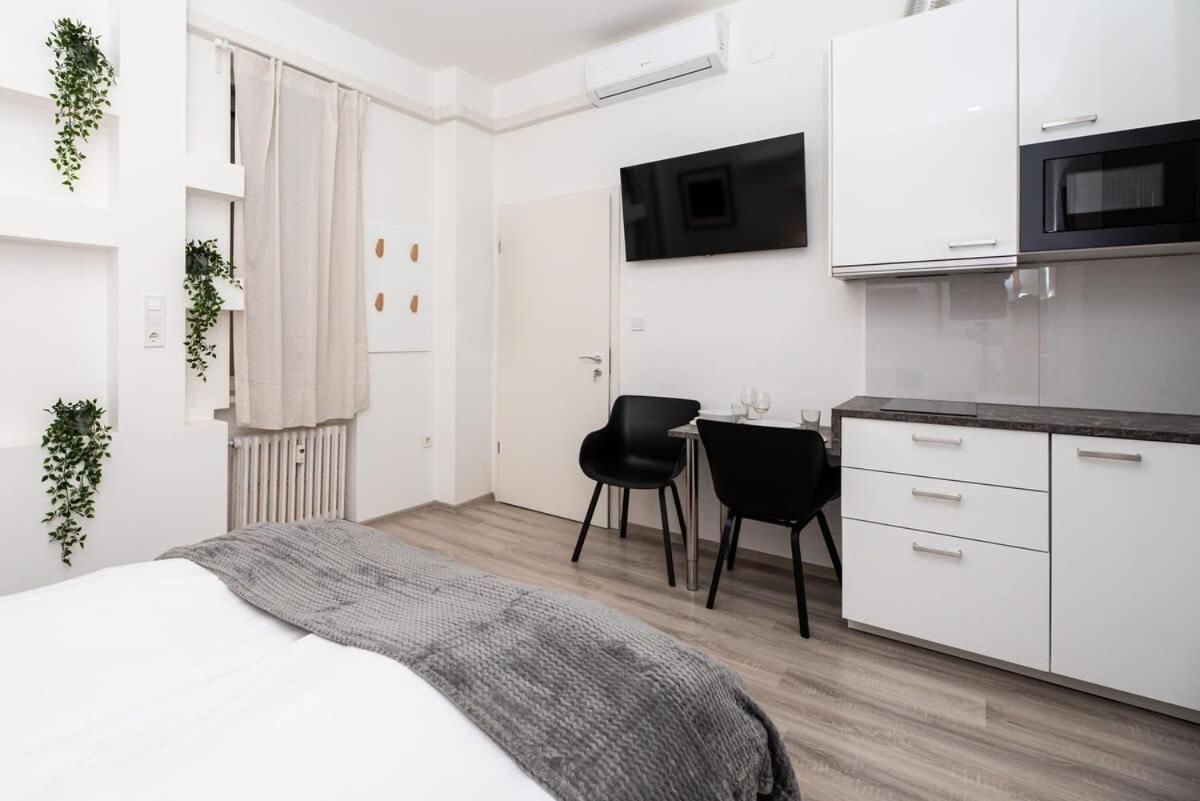 Extra Central - New - Charming Studio Βουδαπέστη Εξωτερικό φωτογραφία